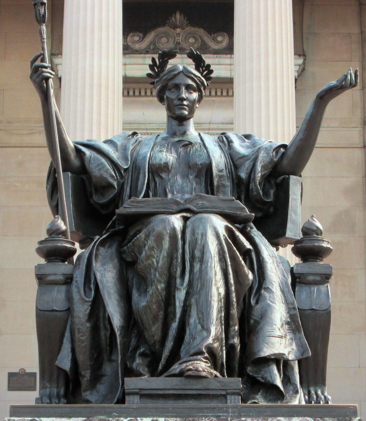 When you think you’re a statue, but you’re just a wannabe.