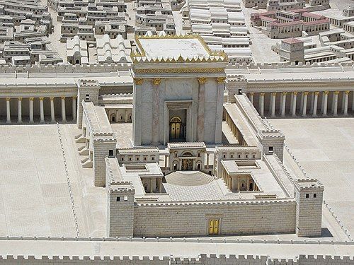 Don’t worry, the walls are just the ancient eruv—no one’s schlepping outside the lines on my watch!