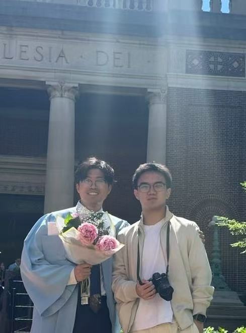 POV: You graduated, but your friend majored in photography.